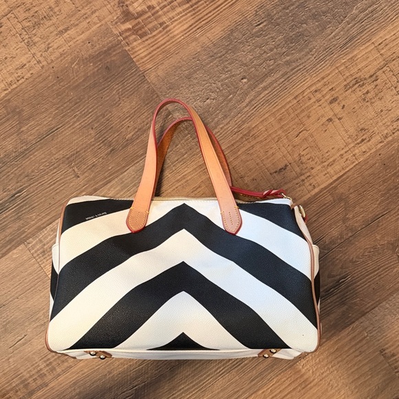 Dooney & Bourke Black and White Satchel - Picture 2 of 6